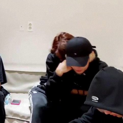 nctxrps's tweet photo. 동런 https://t.co/p9q6W5jDkt