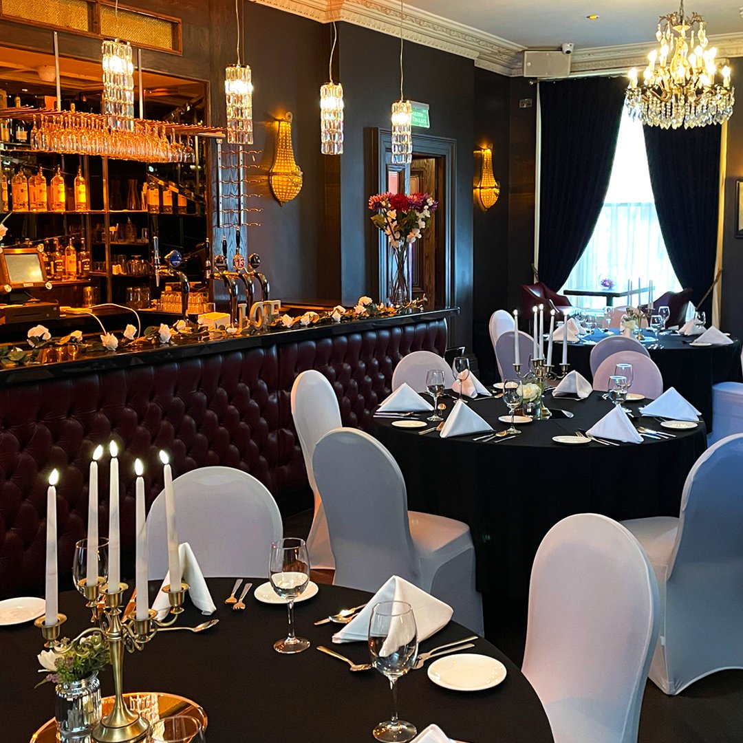 Private dining in the 1900 Restaurant is the perfect way to treat your family and friends, or even celebrate your Wedding Day. For details email reservations@1900.ie 🍸 🍷 🍾 #privatedining #dublinrestaurant #weddingindublin #intimatevenue #hiddengem