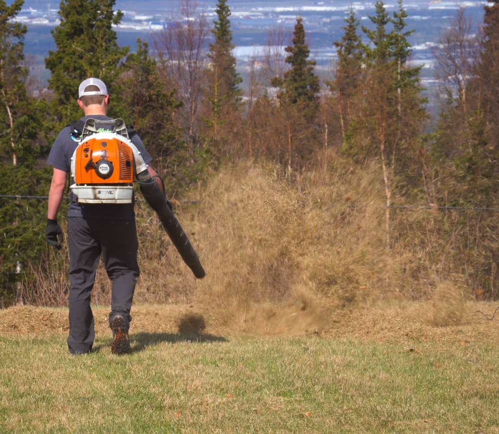 AkPremier's tweet image. Check out our #Anchorage Lawn Care Services:  alaskapremierservices.com/lawn-care-anch…  View pricing and sign up online today!