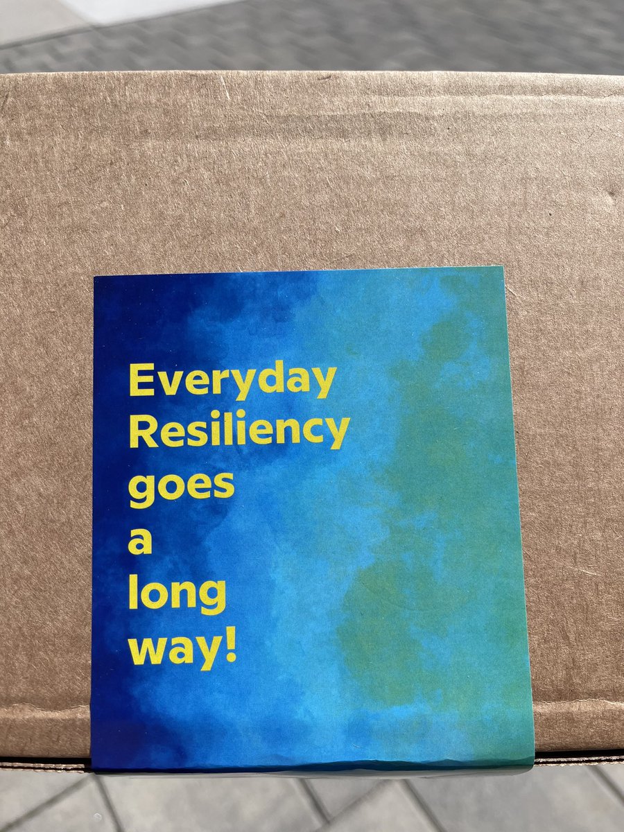 drsoup09's tweet photo. I need this in my life. Can’t wait to read @RHanleyDafoe’s new book. https://t.co/sMV5xSZCvd