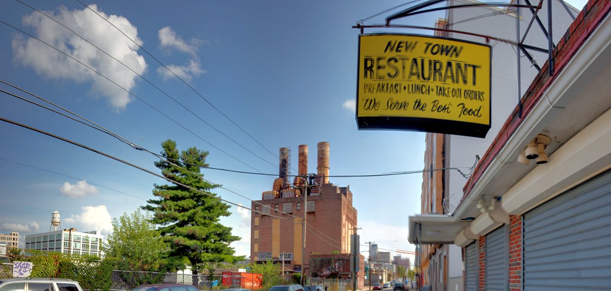 ULandscapes's tweet photo. #Panorama 4154 blended fused by bruhinb on DeviantArt - https://t.co/r5JwbNkOmm #9thStreet #Abandoned #Callowhill #Eraserhood #HamiltonStreet #HDR #NewTownRestaurantDeli #PA #Philadelphia #Rust #Sky #USA #WillowStreetSteamPlant https://t.co/6Nzucy9GHy