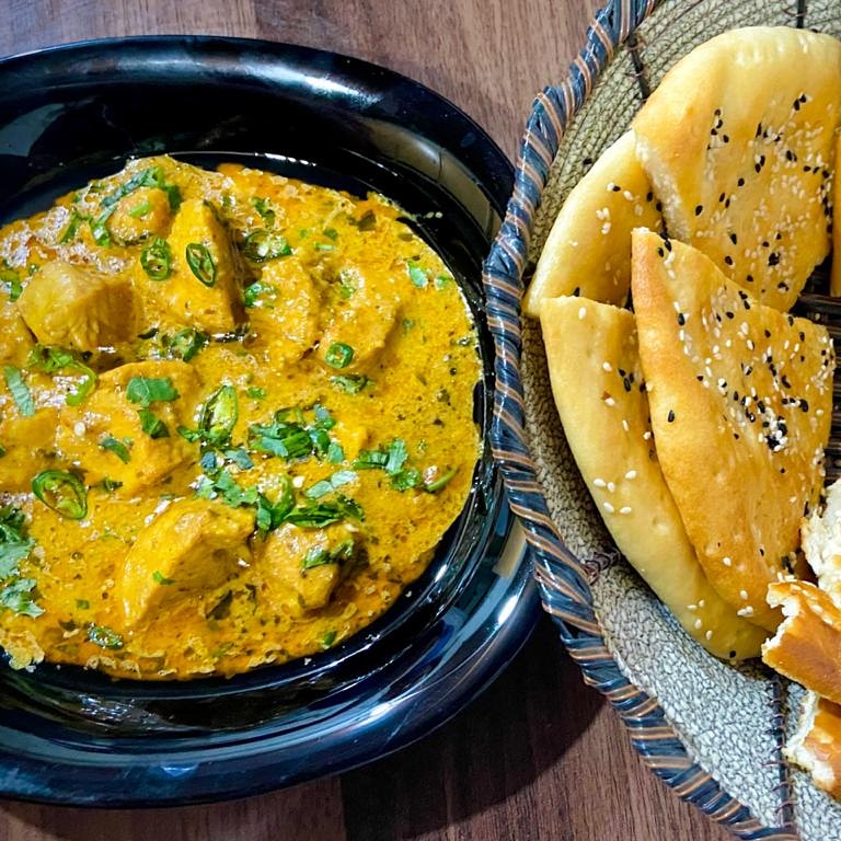 SweetAndSpice8's tweet photo. Ramzan Special Chicken boneless Handi recipe ⬇️
https://t.co/TzFBUFA55U

#ramzan2021 #RamadanKareem https://t.co/AEH2YITZDi