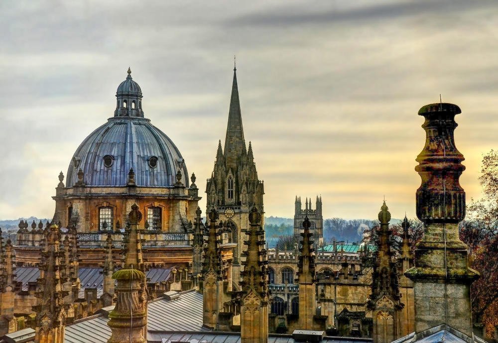 I have been enormously lucky to have spent seven wonderful years in Oxford, and am grateful to so many people here for their kindness and support. I will miss the city of dreaming spires, but much more than this, I will miss the people here.