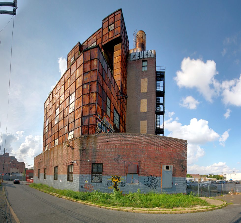 ULandscapes's tweet photo. #Panorama 4157 blended fused - https://t.co/MAUkDBO60O #9thStreet #Callowhill #Eraserhood #HDR #NobleStreet #PA #Philadelphia #Rust #USA #WillowStreetSteamPlant https://t.co/VtVN8B8dZn
