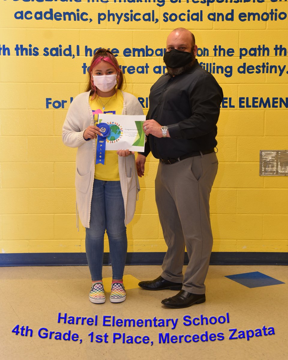 GoMightyBrahmas's tweet photo. Congratulations to Science Fair Participant Mercedes Zapata! She will be advancing to the Coastal Bend Regional Virtual Science Fair. WE ARE VERY PROUD OF YOU! #KISDUnited #TeamKISD #BrahmaPride #OnceABrahmaAlwaysABrahma #TeamworkWorks #MaskUp #BeatCOVID19 @CBRSF @PerezCissy https://t.co/KnlmeSOHWa