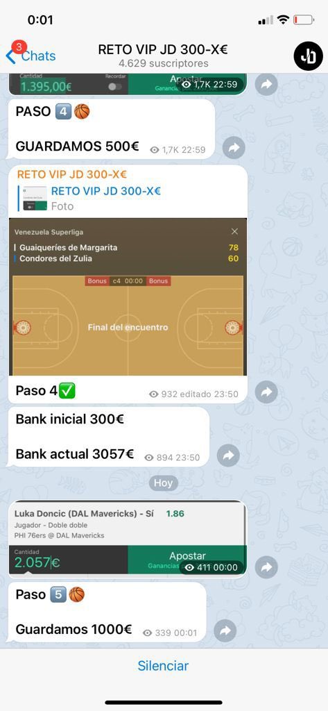 XaviTito's tweet photo. @enricbayon Y no solo eso, el tio te da un paso 5 con un doble doble d Doncic, y como no lo consigue, por la mañana t despiertas viendo que ha eliminado ese paso 5 y lo ha cambiado por una d ping pong con el mismo “supuesto bank”.... y es supuesto x efectivamente el no hace NI UNA APUESTA.. https://t.co/nYSZyMwwW0