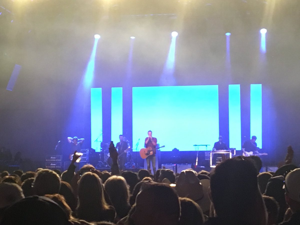 Can’t wait for concerts again!  Remembering my first of many Dierks shows... Waste Management Birds Nest, 2/4/16. <a href="/DierksBentley/">Dierks Bentley</a> #DierksFromTheVault