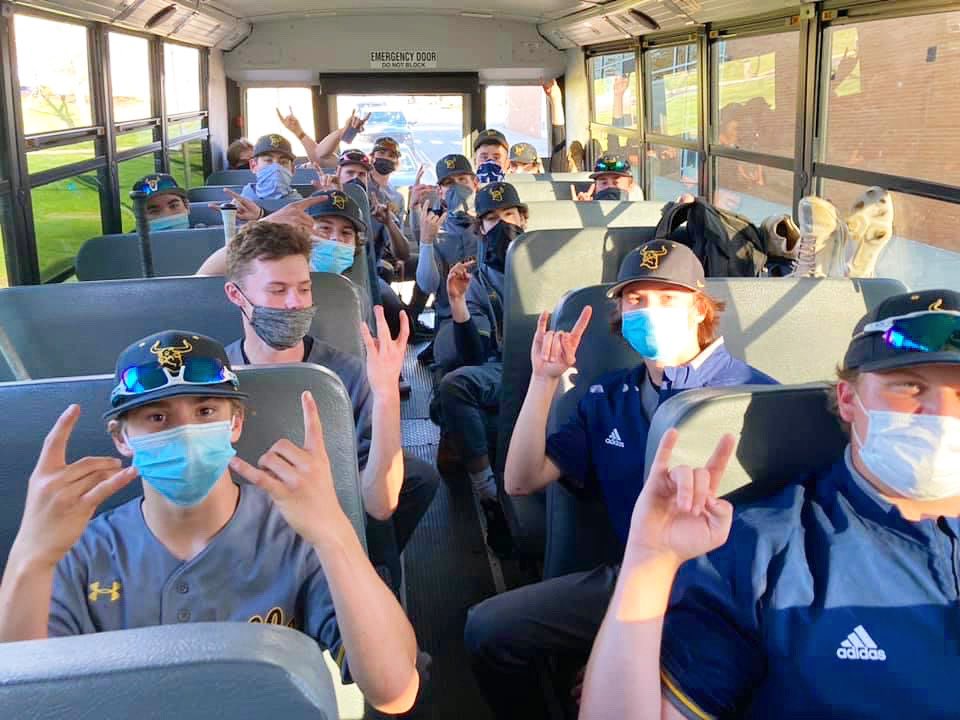 Oooohhh yeah...nothing beats a victory bus ride home.  The Horns stay hot and are headed home with a 16-2 victory! #HornsUp #longhorns #baseball #victory