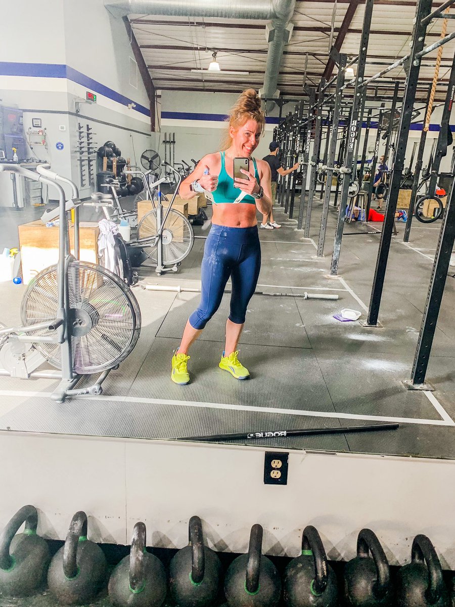 TaraMartinEDU's tweet photo. Tuesday = Pull-ups &amp; Burpees for Dinner

What’s on the movement menu in your world? #fitleaders #teacherfit

*Totally cut my pull-up reps to 15/round —but kept solid form at 15
#fitness #crossfit #fitnessgirl #RealEdu #RealFit #RealJourneyShow #tlap https://t.co/iTJXu4ztKt