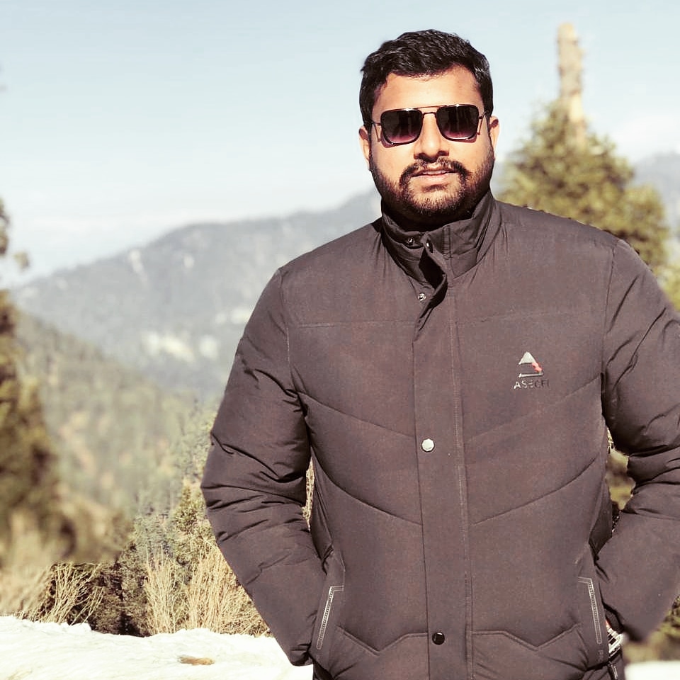 Jee92Ali's tweet photo. #NewProfilePic https://t.co/o36j8JaImR