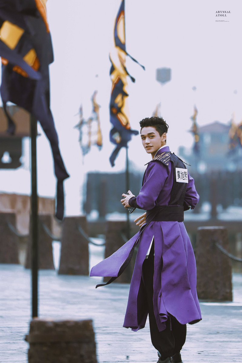 hourly lucas (@hourlylucas) on Twitter photo 