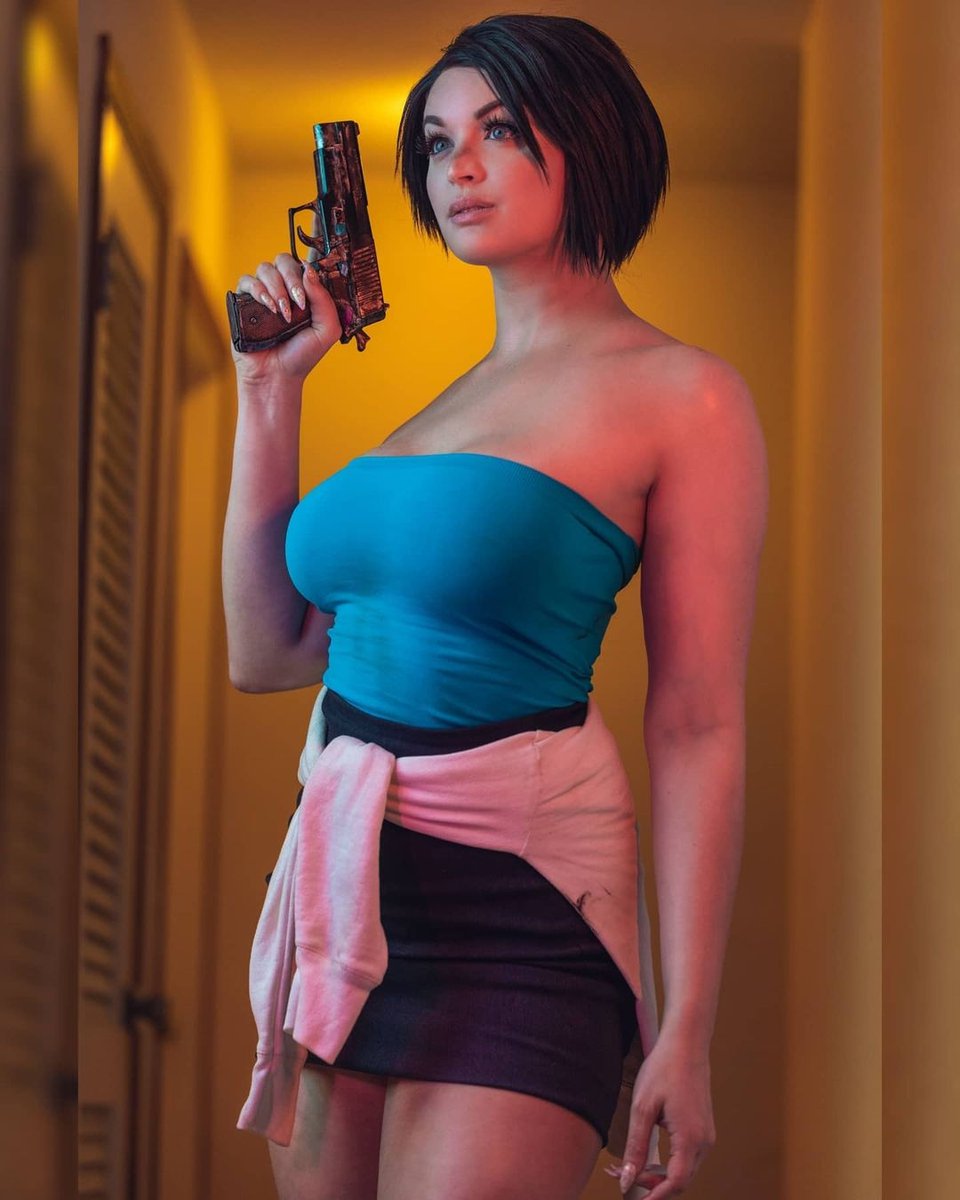 DaGamerParadise's tweet photo. Lovely cosplay by the one and only @danielledenicola on ig as Jill Valentine in Resident Evil 3.

#cosplay #cosplayer #cosplaygirl #kawaii #cosplayersofinstagram #cosplayphotography #costume #cosplayers #cosplaying #instacosplay #cosplayofinstagram #cosplayfun https://t.co/uAan8jYe1E