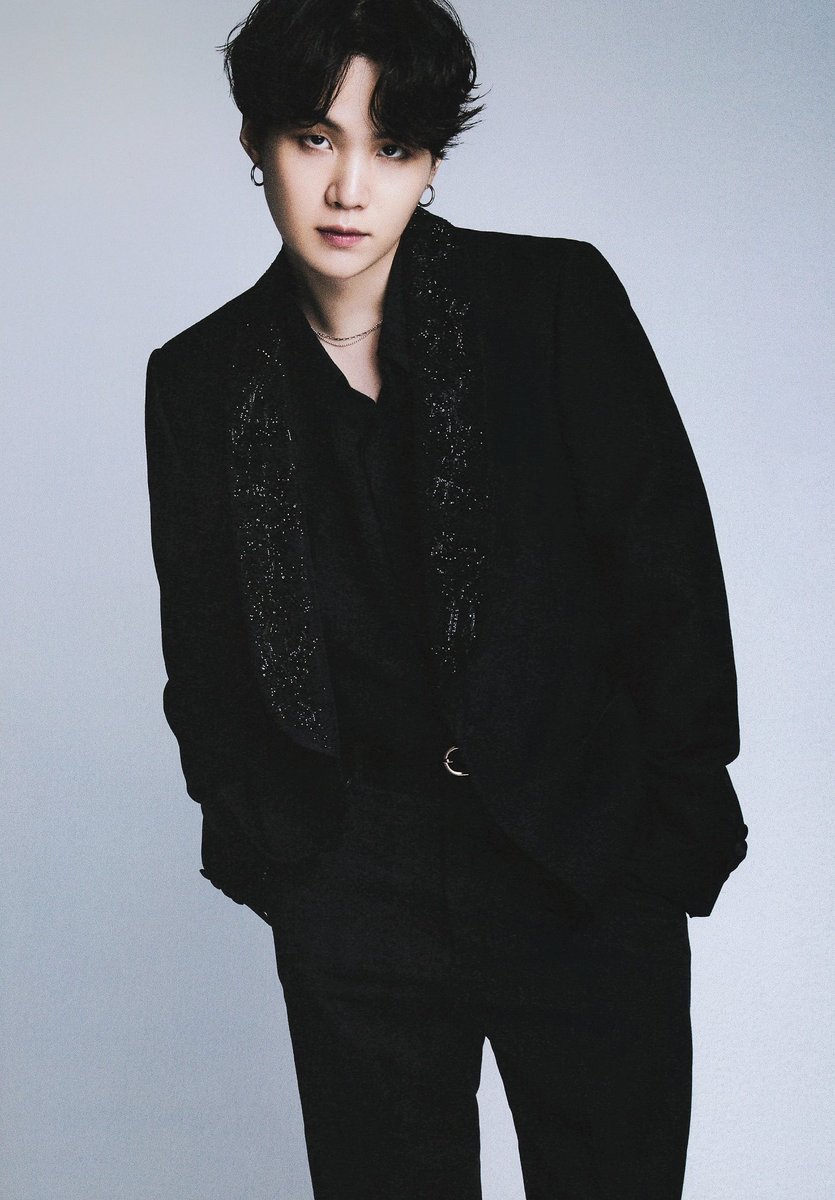 Scan] Dicon vol.10 - BTS goes on! Group Edition | Photobook