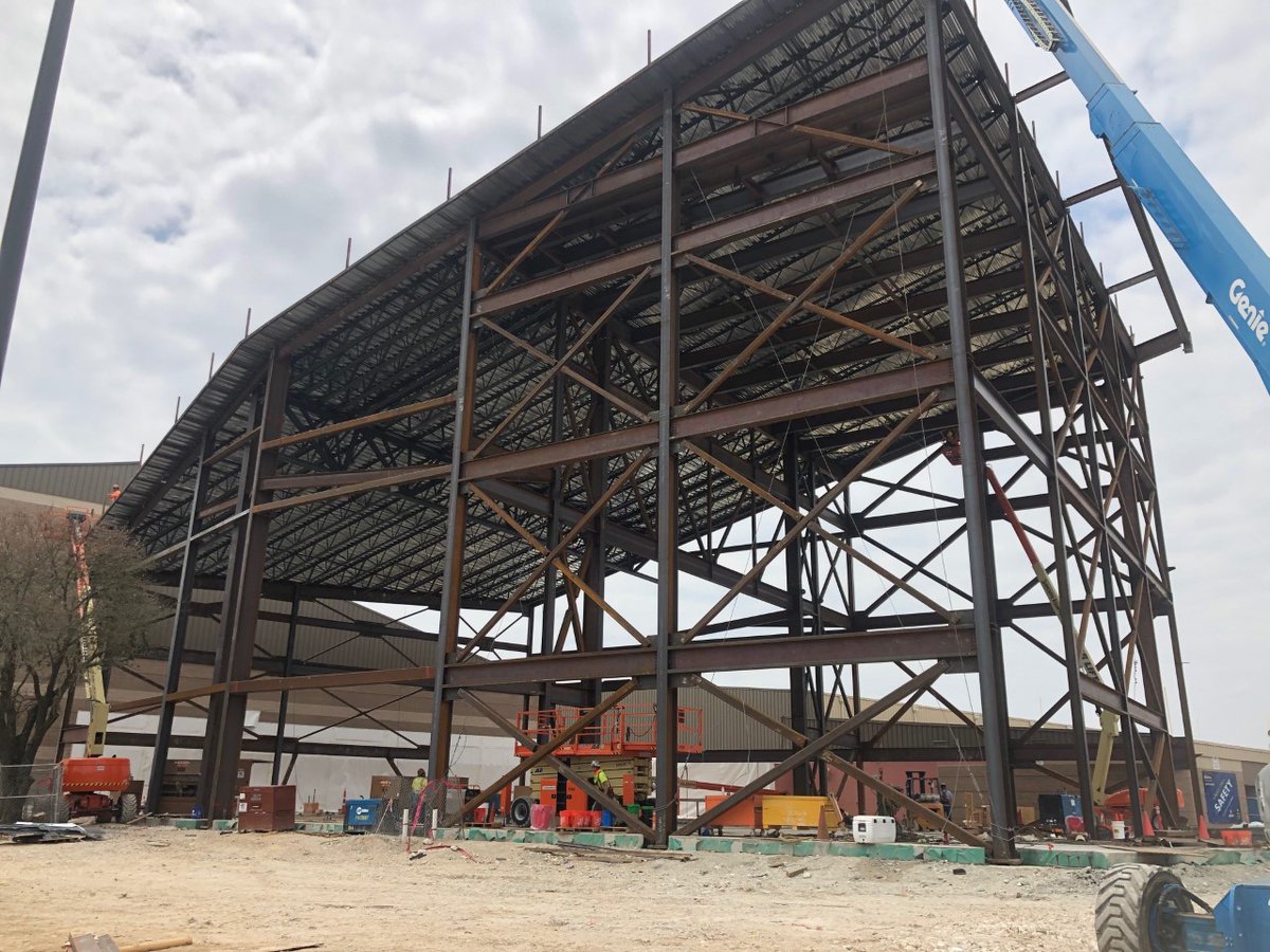 robinson_mark_a's tweet photo. We are changing the skyline @AISDBowie a little bit with facility renovations and modernization. The new auditorium is taking shape including a 50' proscenium and approx. 600 seats, a new scene shop, storage, dressing, and office spaces. @AISDArts #AustinFuture #BowiePride https://t.co/slBMgG9tFz