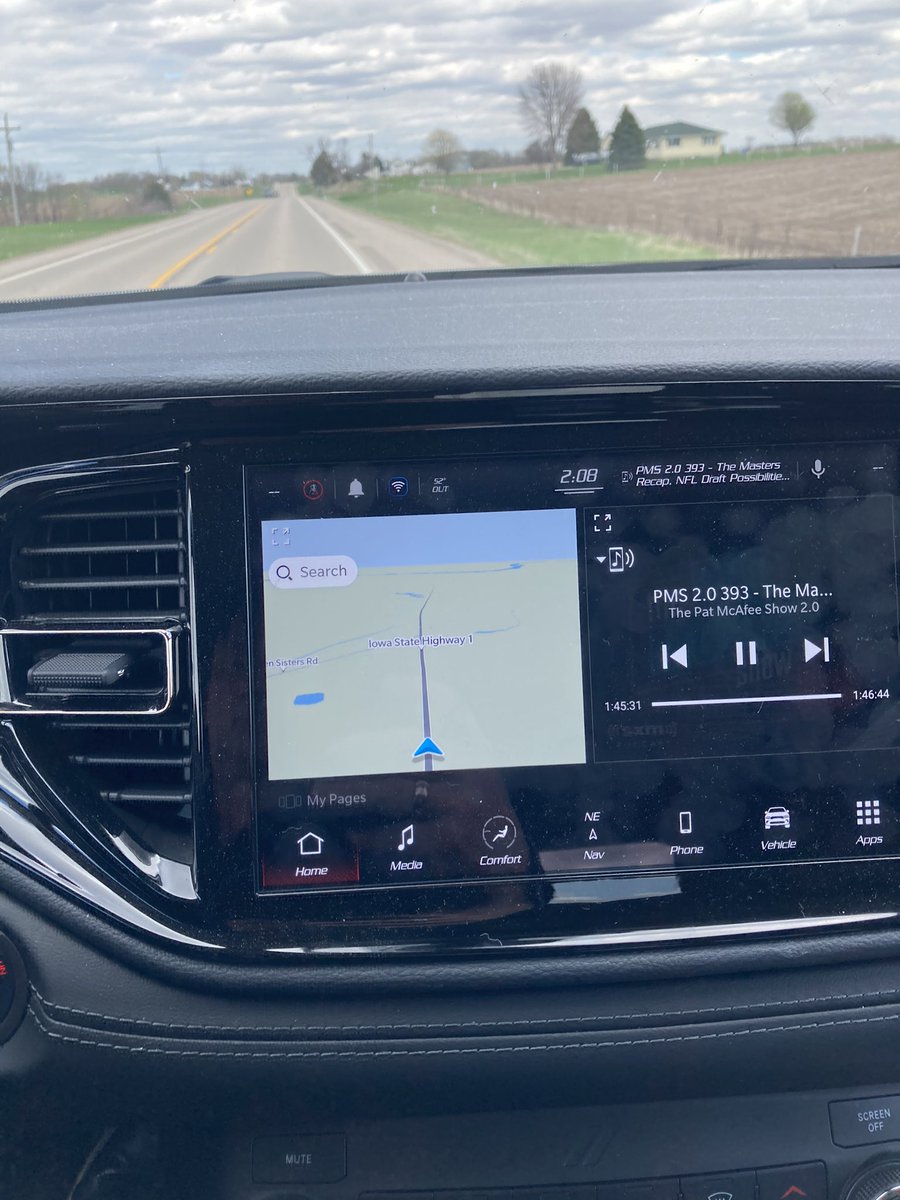 KevinLeuenhagen's tweet image. @PatMcAfeeShow #EndOfPodSquad #windshieldtime #Iowa #godscountry