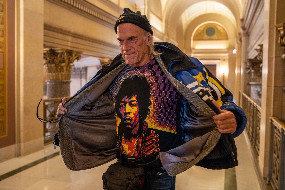 PopulismUpdates's tweet photo. Name Jesse Ventura's third party https://t.co/DGCQFOyb3A
