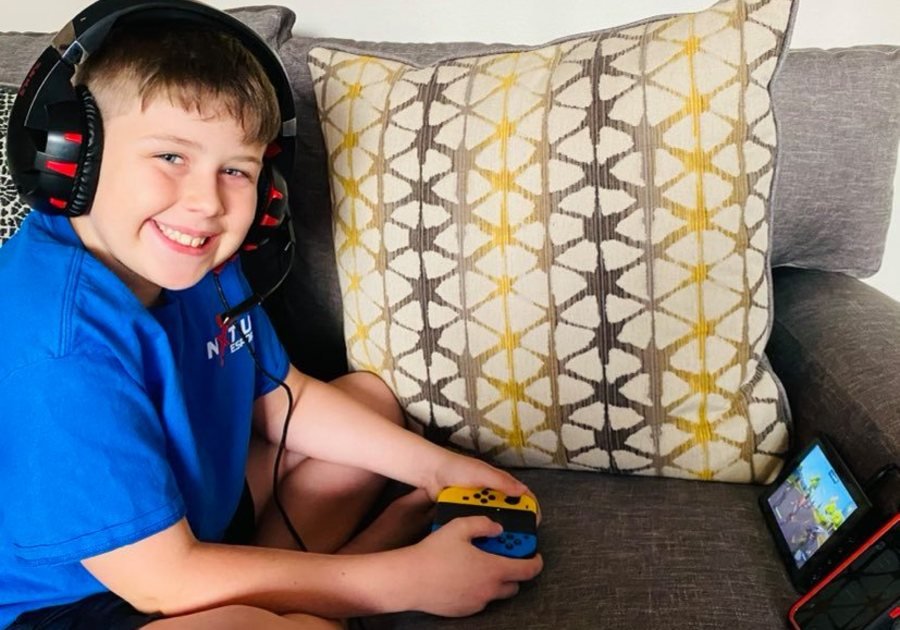 $30 off Gaming Summer Camps with discount code MKFRIEND! 
<a href="/nxtupesports/">NXT UP Esports</a> it’s like Little League for video games! 

#sponsored

fremont.macaronikid.com/articles/60614…