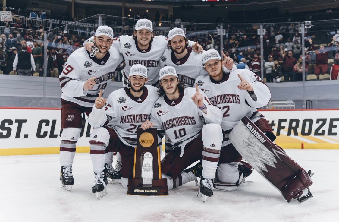 ThomasEHopkins's tweet photo. Great pic of @UMassHockey freshman players. My nephew Oliver is back right and he is a national champion!  What a fun ride!  Congrats!!! https://t.co/u3neaQs01V