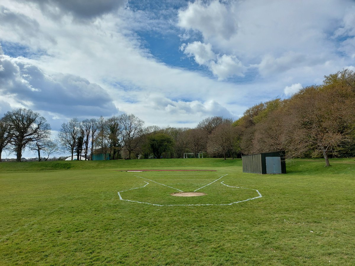 Nathan_Turfix's tweet image. A busy day of GPS work for @TurfixServices. 
400m running track and infield sports such as javelin, shot put and discus 💪🏻🏃‍♂️ #athleticseason
