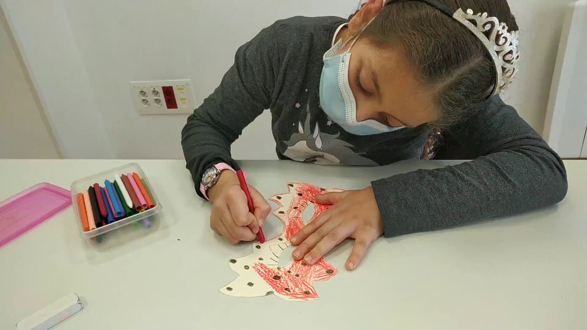 ❗️Buscamos personas voluntarias para el proyecto #ÉxitoEscolar en #Amurrio.

Si quieres compartir tu tiempo ayudando a los niños y niñas que atendemos 👇
📩 amurrio@cruzroja.es
📲 945 393 188
💻 www2.cruzroja.es/alta-voluntari…

#HazVoluntariado