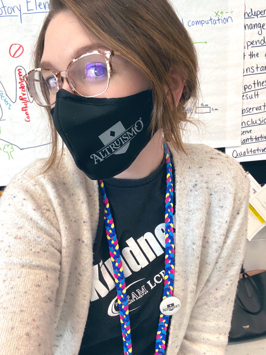 MrsWhippMNES's tweet photo. Got the coolest gift EVER from my admin today for Teacher Appreciation Week! If you’re with us STAND UP!   #Altruismo #EpicMNES https://t.co/mBnwjqYVgk