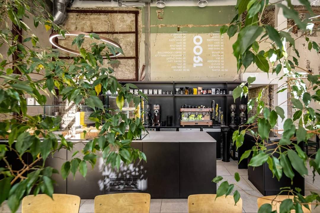 design_lmd's tweet image. 1900 COFFEE 
Architects: PVA
Area : 64 m2
.
.
.
#designarchitecture #coffee  #cafe  #architect #architecture #interiordesign #interiordesigner #uaeinteriors #uae🇦🇪 #uaelife #dubaiinteriors #dubai🇦🇪 #DubaiTower #dubaimall #DubaiJob #dubaidesign #abudhabiinstagram #ABUDHABI