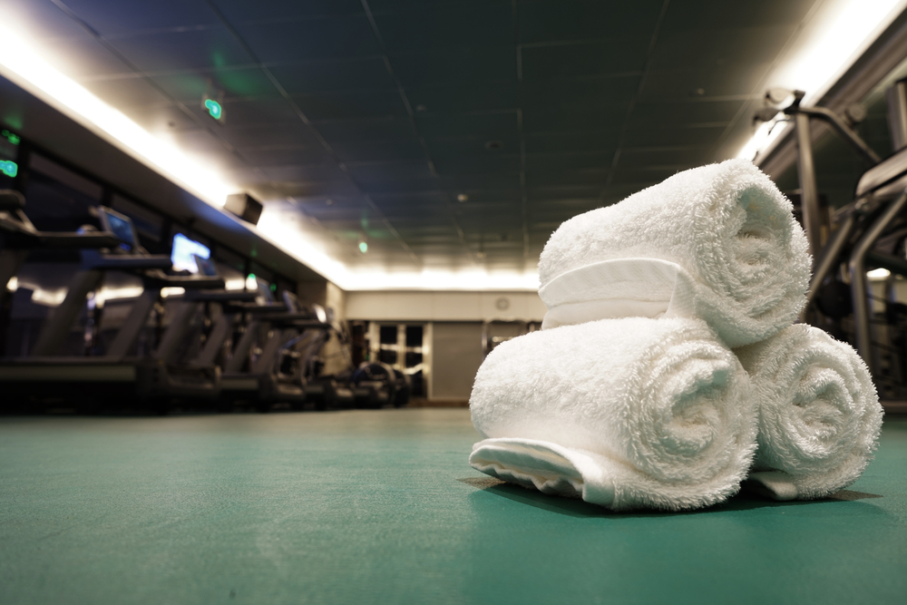 Want to make sure your #gym members stay cool while working out? Gold West Betterway's plush towels are the best way to keep customers focused on #fitness, not excess sweat. Contact us today for more information! goldenwestbetterwayuniforms.com/towel-service/…