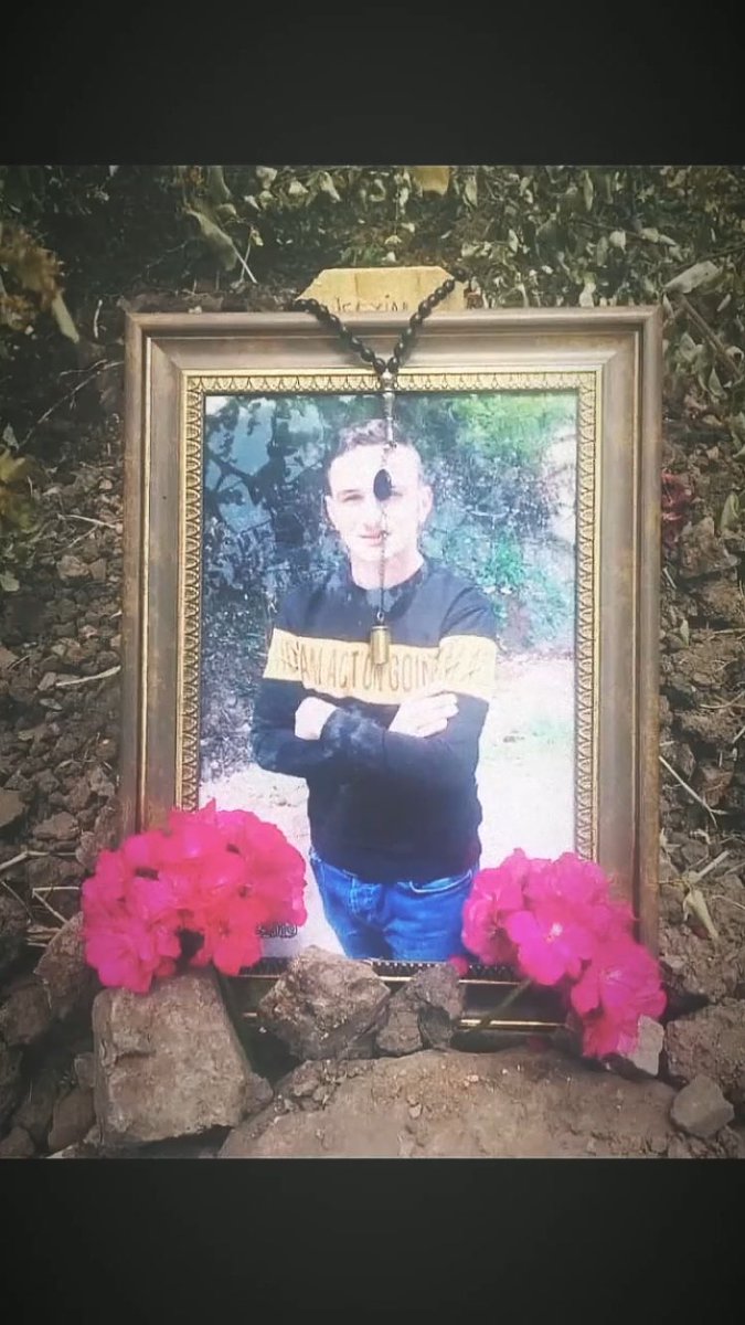 Bi resmine baktım diye patladı bütün zulaaa