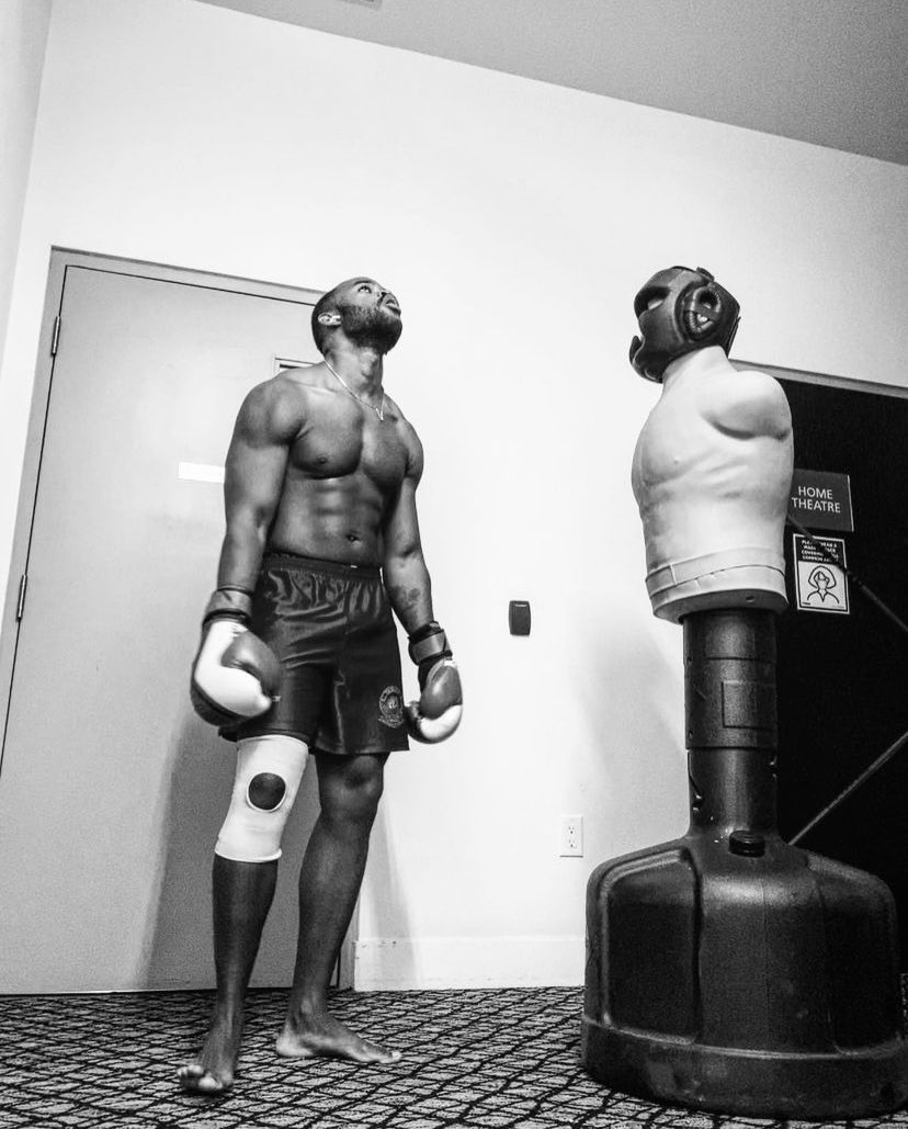 MessamRomario's tweet photo. Yo @michaelb4jordan I’m coming for you #Creed3 / #Creed4 could use a young lean antagonist 🔥 https://t.co/dFWWoHaBL1