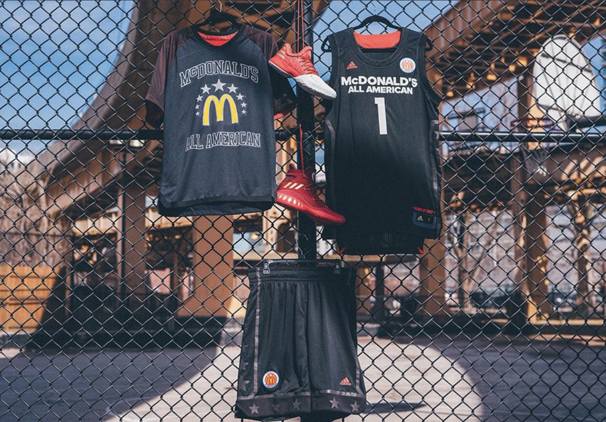 thecircuitgear's tweet photo. ANYONE INTERESTED IN PURCHASING MCDONALDS ALL AMERICAN GEAR SIZE MEDIUM-SIZE XL DM ME!!! #eybl #uaa #adidasgauntlet #adidasuprising #mcdonaldsallamerican https://t.co/YR1Y1e8GVz
