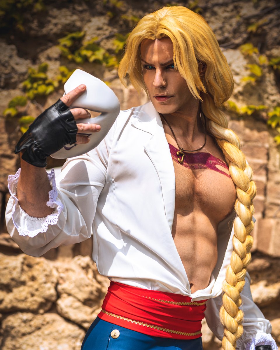 nemes főváros gallon vega street fighter costume Tartózkodik nyom Műfaj