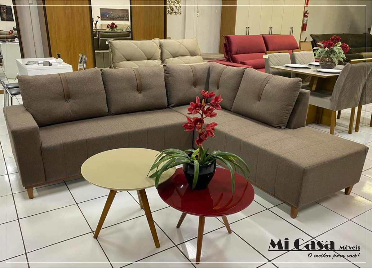 micasabh's tweet image. 🤔 Que tal um sofá de canto confortável? 😍 Assento em espuma D33 com camadas de espuma HR, fibra de poliéster siliconada e molas "S". Venha para Mi Casa Móveis, deixe a sua sala muito mais confortável e elegante. 😉
⠀
Medidas: 2,40M x 2,12M
⠀
#sofabh #sofadecanto #sofádecanto