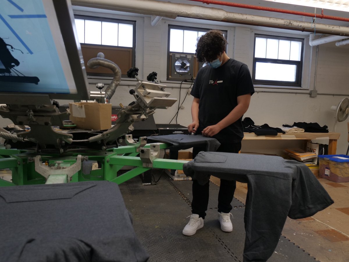 We are SO stoked to welcome our kids back into our Studios! After running virtual programming for the last five months, we’ve been craving their energy and presence and they've been wanting to get back into the studios. 

#ArtsinRI #ArtNonProfit #YouthDriven #SocialEnterprise