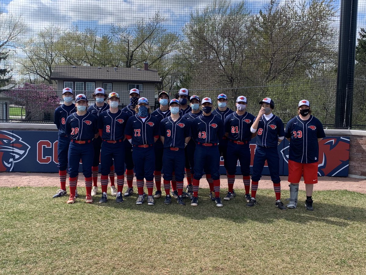 Conant_Baseball's tweet photo. 1057 days since our last home. The 2021 Cougars! @conantathletics @ConantCougars https://t.co/zNt3HL2Uvy
