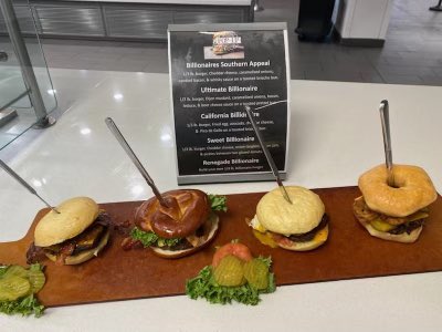 indstate_dining's tweet photo. Billionaire burgers at Sycamore Dining Hall tonight. Get them before they are gone. https://t.co/ihoJDIA3Xh