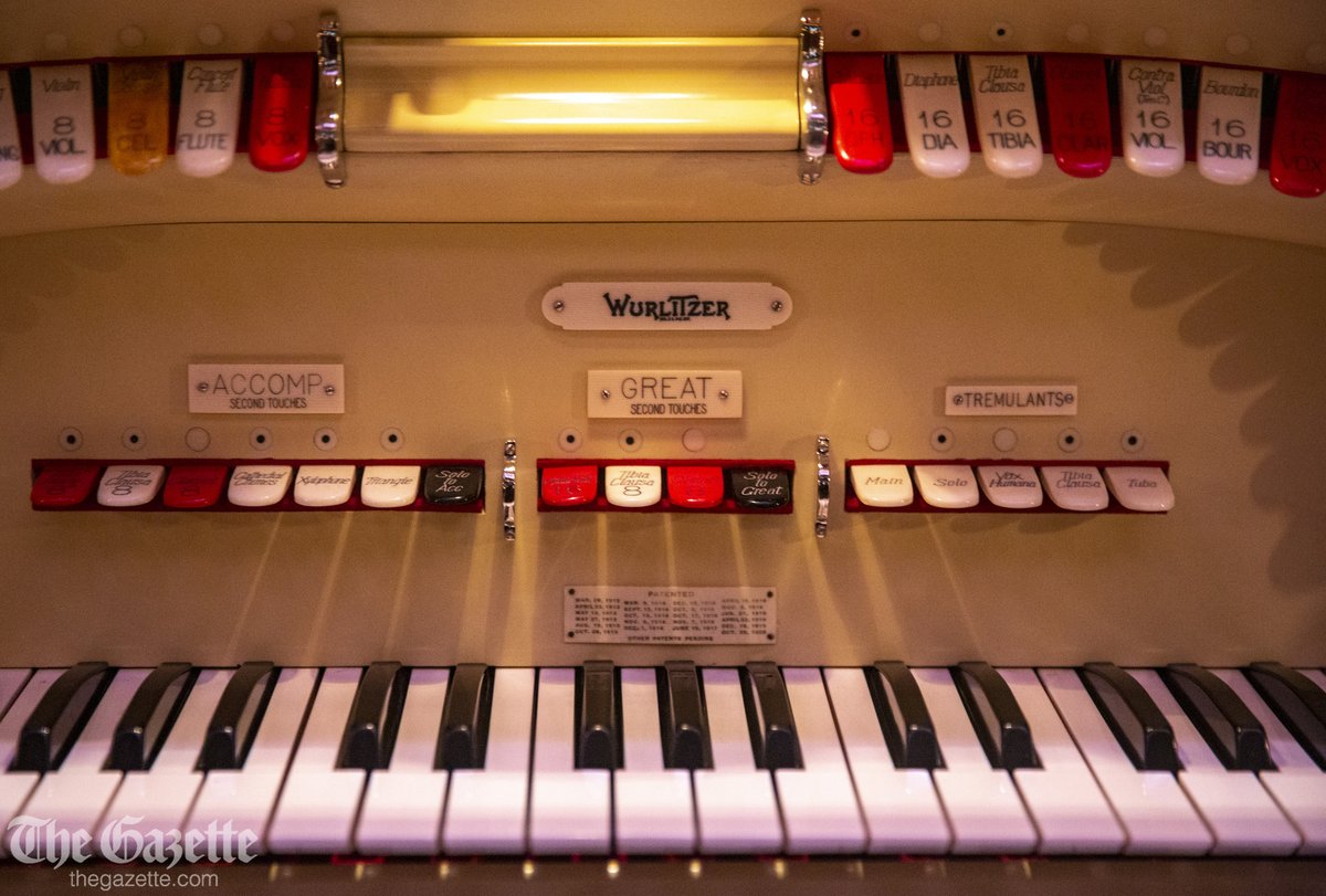 andy_abeyta's tweet photo. I didn't expect to be so drawn in by an organ but hearing Mark Herman rehearse on the Paramount’s Mighty Wurlitzer was such a treat last week. | More from @diananollen here: https://t.co/5vKWFM6FWs https://t.co/V6fCbLiIrv