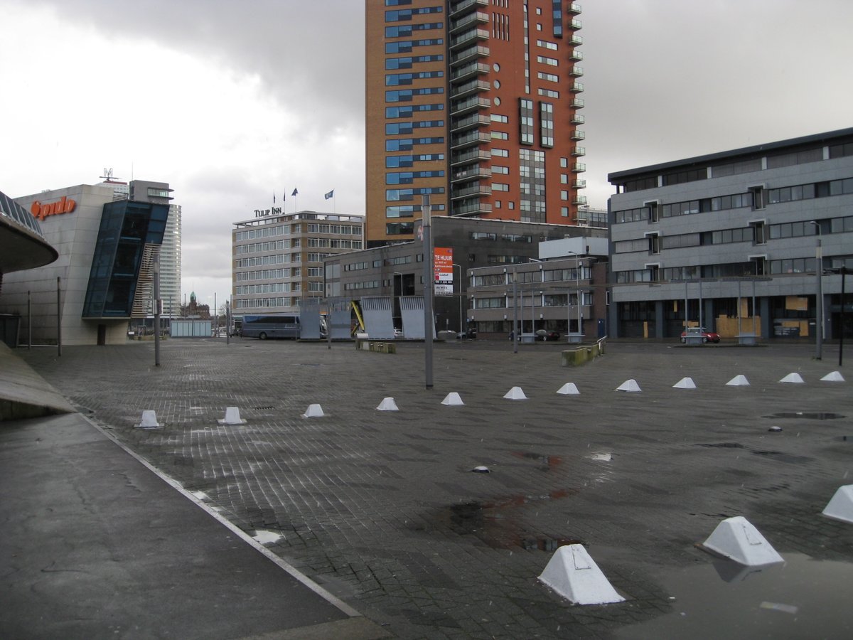 izurietavarea's tweet image. “People ignore designs that ignore people”