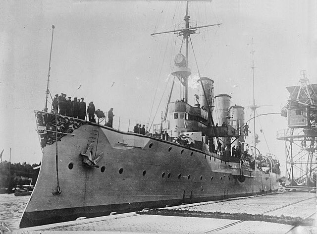 After the Bremen class came the Königsbergs Tao of which became famous Raider; Königsberg & Nürnberg whilst Stettin & Stuttgart served with the High Seas Fleet.