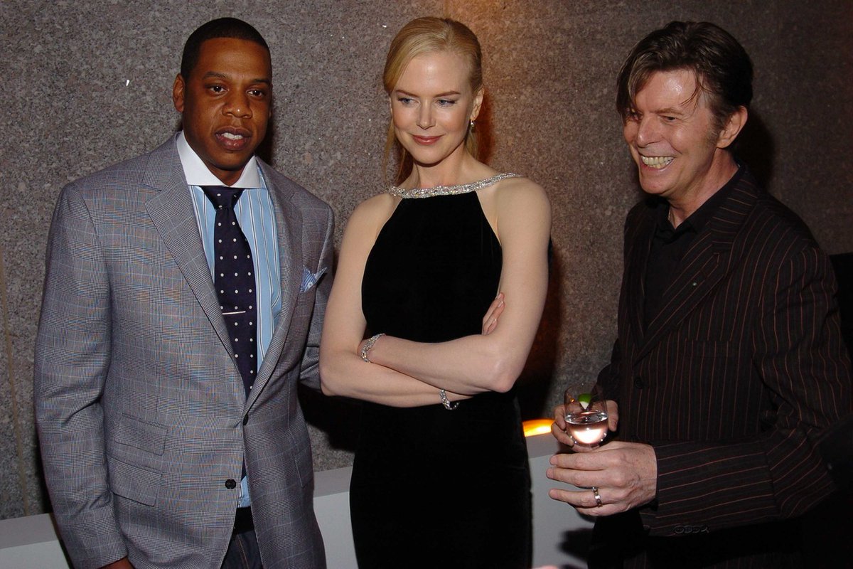 NKidmanFans's tweet photo. ⭐ Nicole Kidman, Jay Z and David Bowie ⭐#Flashback #StarsAreOUT #RIPDavid https://t.co/ExOsXRd8yf
