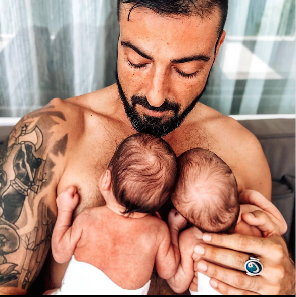 canadianpreemie's tweet photo. Did you know that with your purchase of products by @pamperscanada you can earn loyalty points called #pampersrewards? 💯

These points can be used as donations to Canadian Premature Babies Foundation. 

Link here:  https://t.co/K7I4UaZmpG

📷: @thedaddiaries_ https://t.co/oWVCi7iXk7