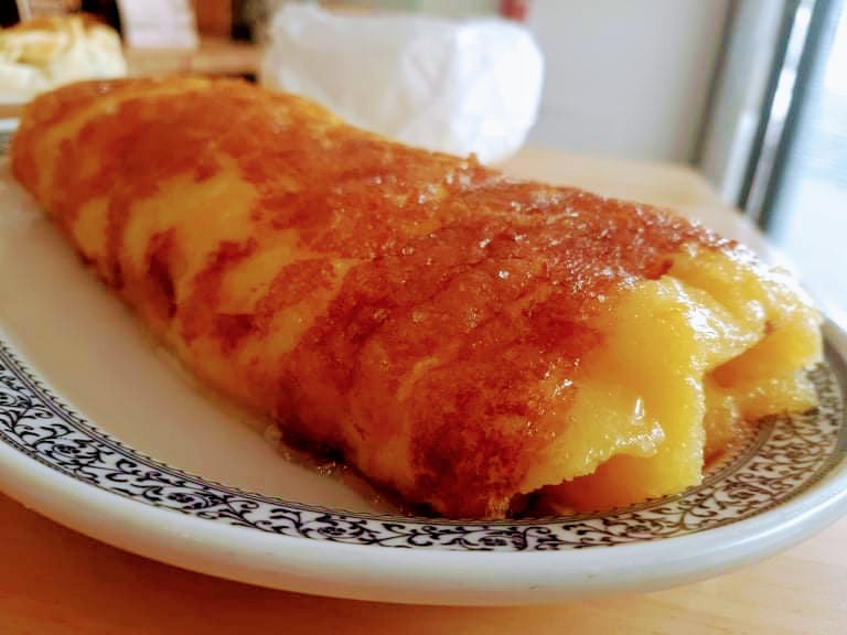 TheBistrot's tweet photo. Reserve já o seu lugar ou Take away. 
911 532 183 ou 234 034 695
👉 Sit in
👉 Take away
👉 Delivery

#thegrumpybistrot #thegrumpychef #aveiro #foodlovers #loveonaplate #joaormourao #foodies #cookyourassoff  #produtosfrescos #docampoparaamesa #blackangus #chefworks #aveirolovers https://t.co/8BEmpXiSC6