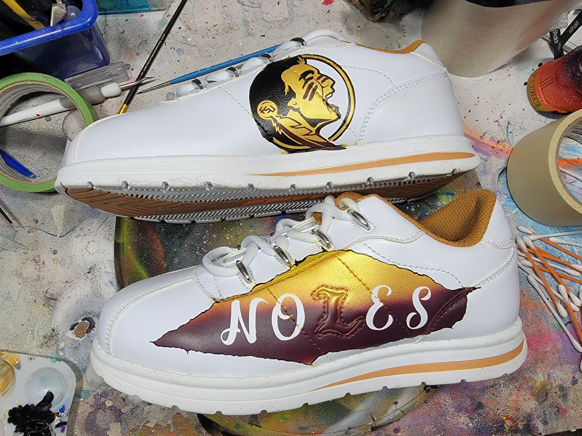 RuffCreations's tweet photo. CUSTOM FLORIDA SEMINOLES #LUGZ https://t.co/JvU0UuYPgx
