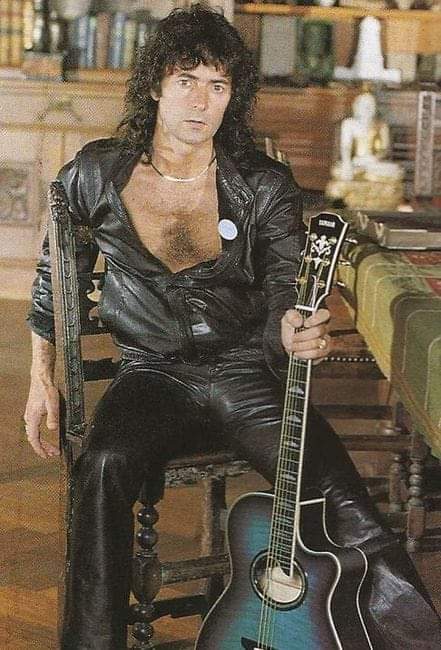 Happy Birthday Ritchie Blackmore!!! ...Master of Masters !!! (Born 14th April 1945) 