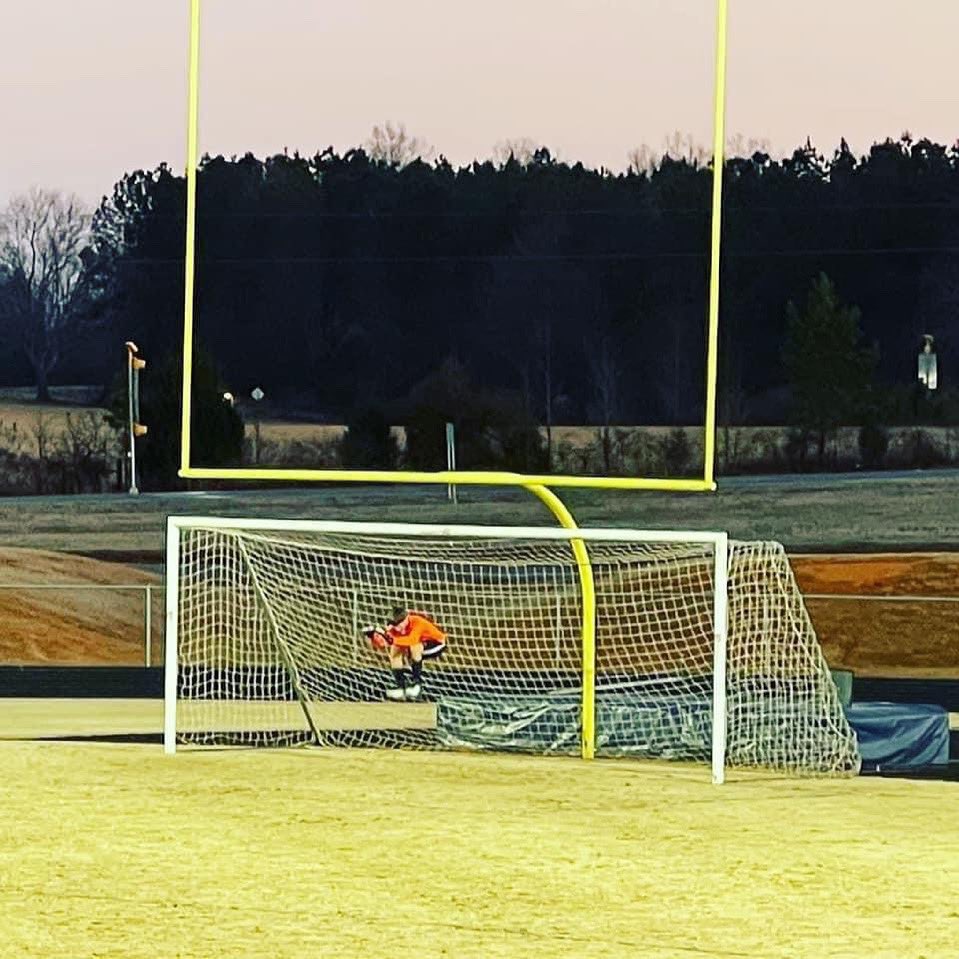 nix4tigers's tweet photo. Super proud of this guy tonight.  Finished off his last middle school game tonight!  He wanted to come home today and play in his last game for his Papa.  He wanted to finish strong with his team.  It took a lot of grit considering this week!  Son, Papa had the best view! 👍🏼⚽️🦅 https://t.co/opIeC2DN8V