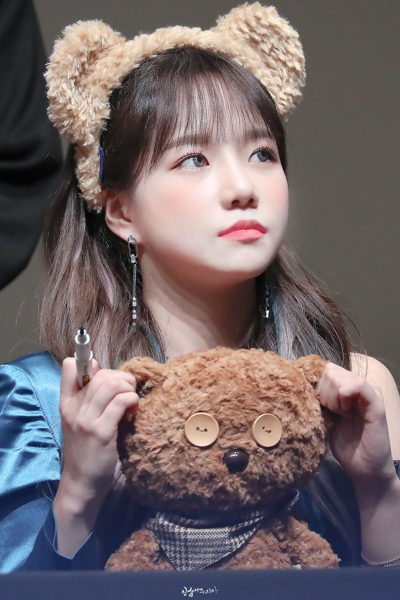 hamster with a teddy bear  #아이즈원   #조유리  #유리  #JOYURI  #YURI  #IZONE  #アイズワン  #チョユリ