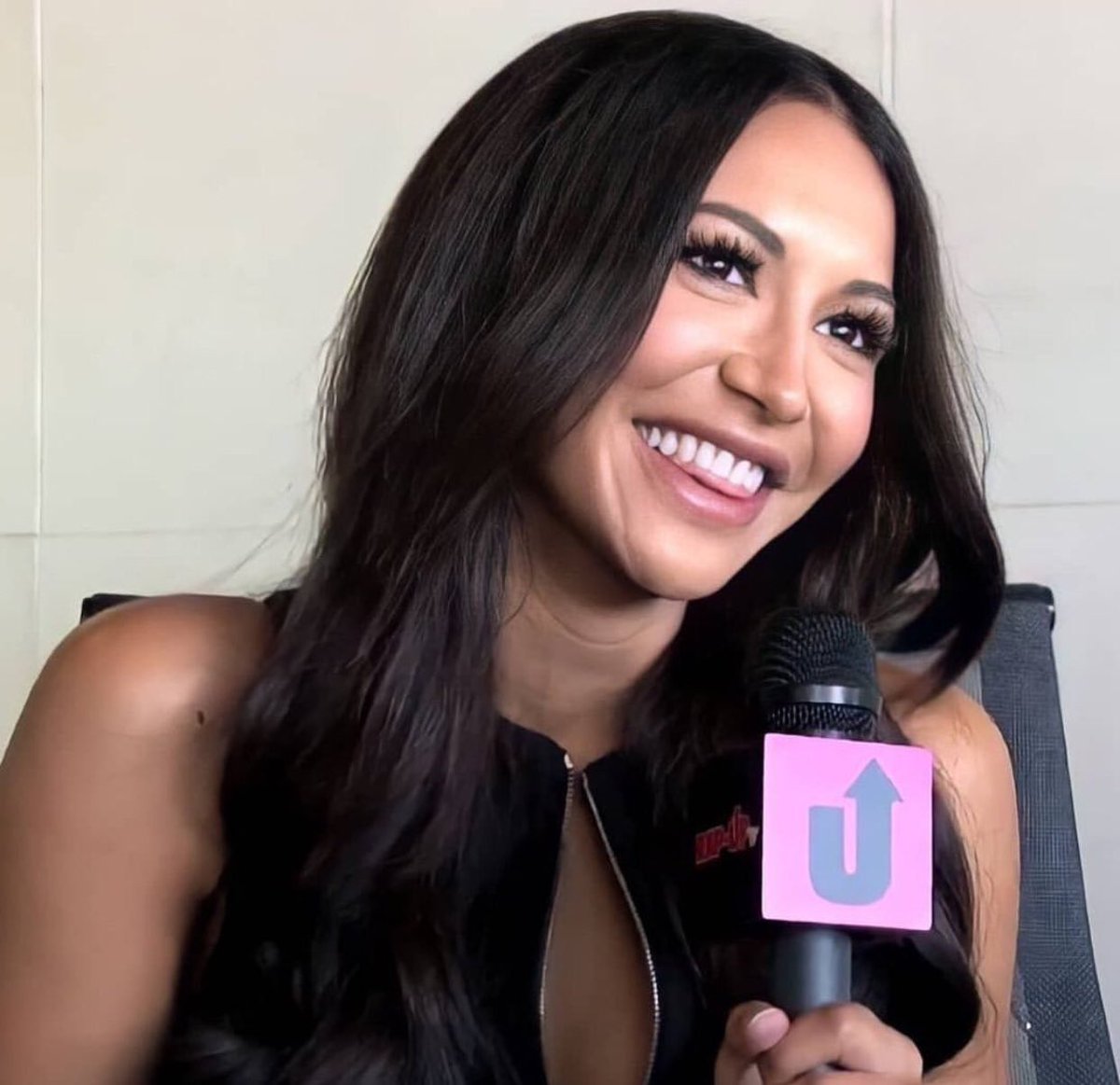 lovinghughes's tweet photo. i miss you so much naya https://t.co/sbd1FNziDk