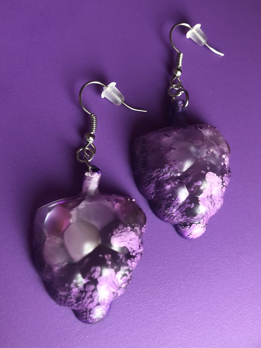 Ink drop grape earrings 🍇
