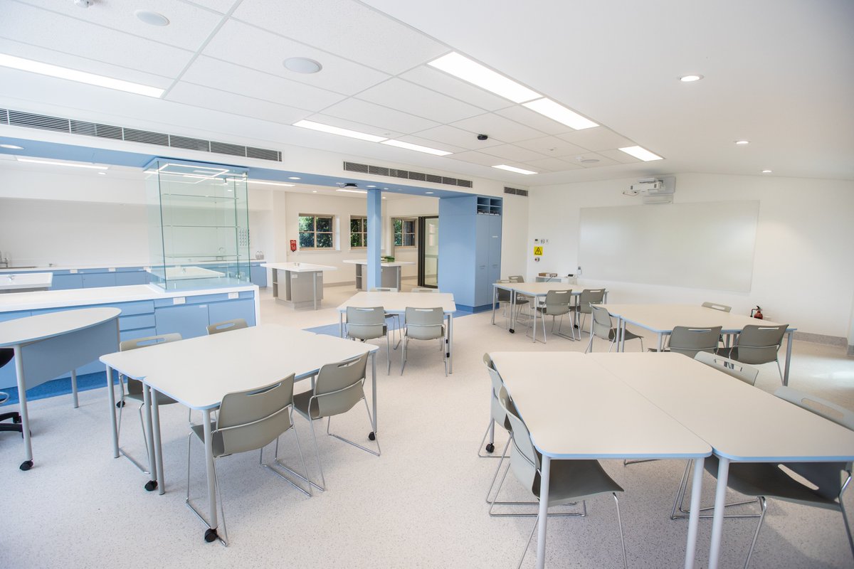 SCIENCE// The new Science labs are looking amazing and are just having the finishing touches applied, ready for students to use when they return for Term 2.

#WeAreBarker