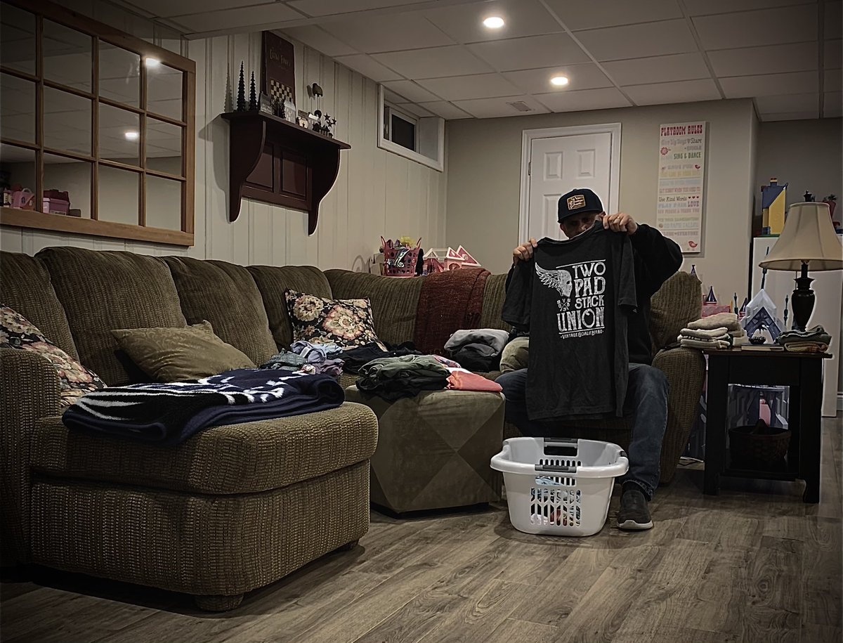 VintageGoalie's tweet photo. Laundry night.
#2padstack https://t.co/eDmz9fXVLK