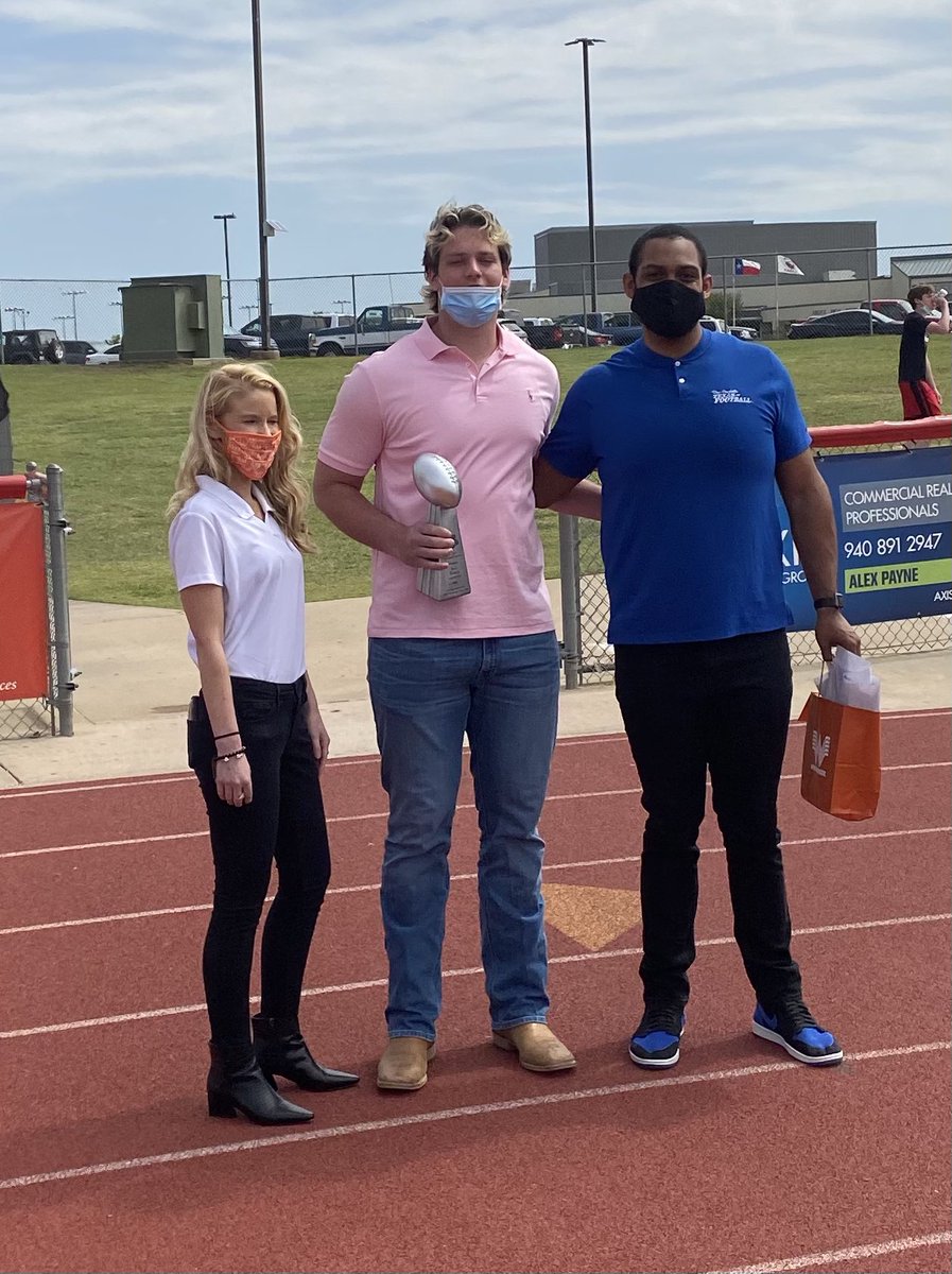 JackTucker2021's tweet photo. Thank you to the fans, @dctf, and @Whataburger for naming me to the Texas Whataburger Super Team!! https://t.co/P2r59sMmwN